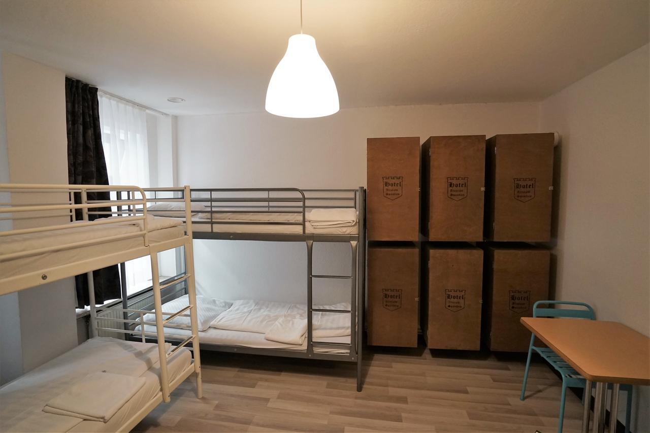 Hotel Altstadt Spandau Seeburg  Bagian luar foto